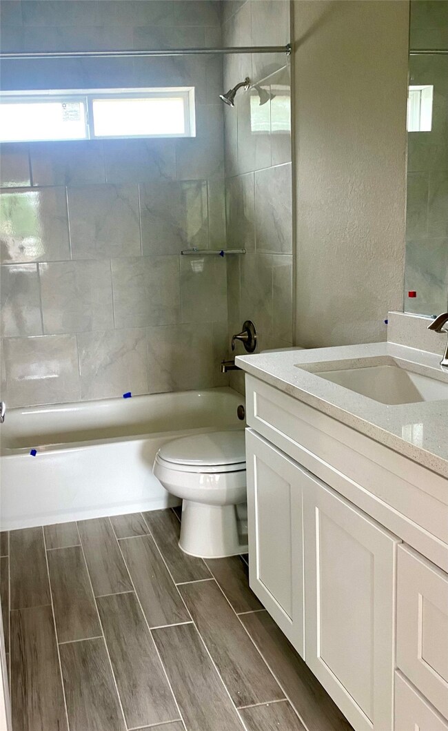 1911 Hampton St, Houston, TX 77088 - photo 7