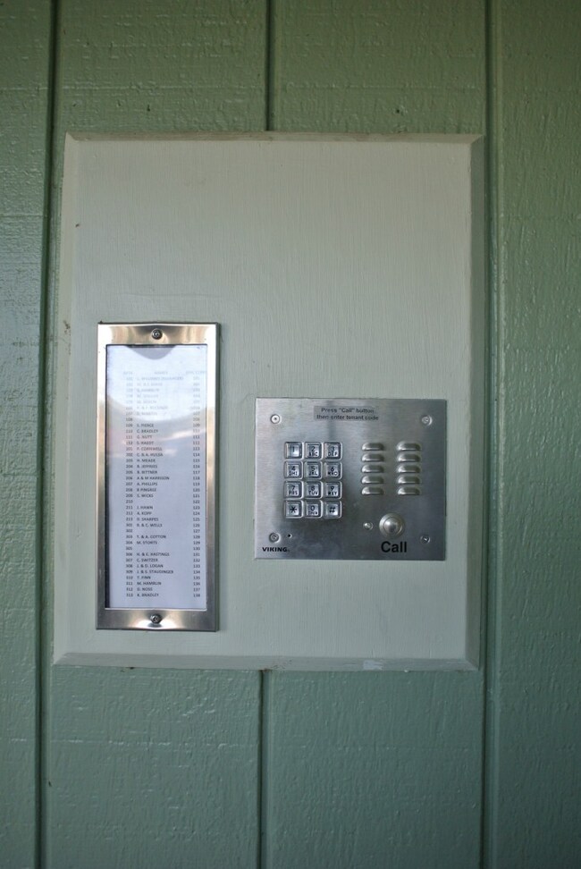 2005 Tibbetts Dr unit 207, Longview, WA 98632 - photo 6