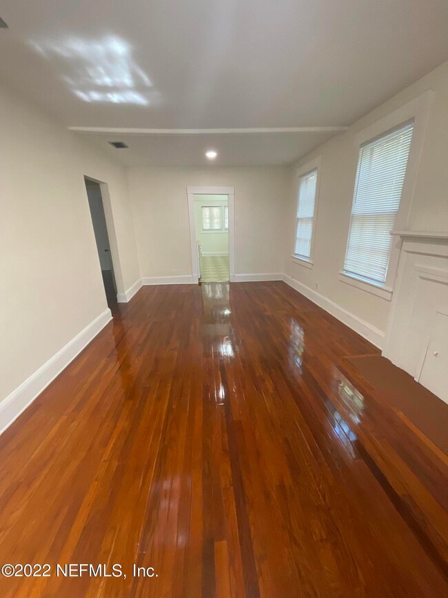 1478 Hamilton St, Jacksonville, FL 32205 - photo 3