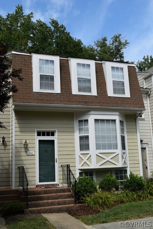 1642 Heritage Hill Dr unit ~, Henrico, VA 23238 - photo 2