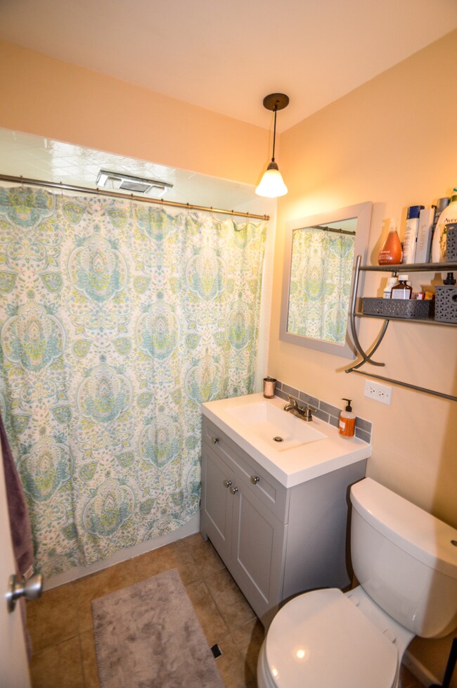 1824 Bristol Ave, Westchester, IL 60154 - photo 2