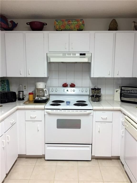 Kitchen - view 3