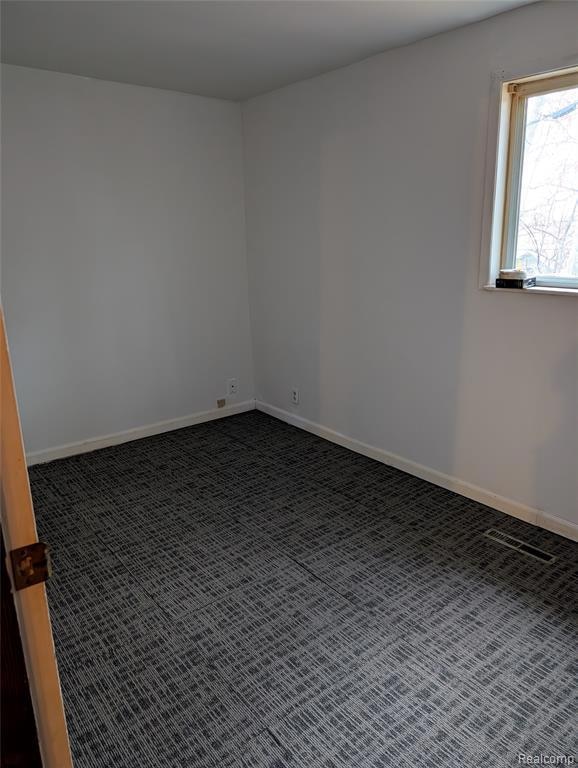 222 Oglethorpe Dr, Lapeer, MI 48446 - photo 3