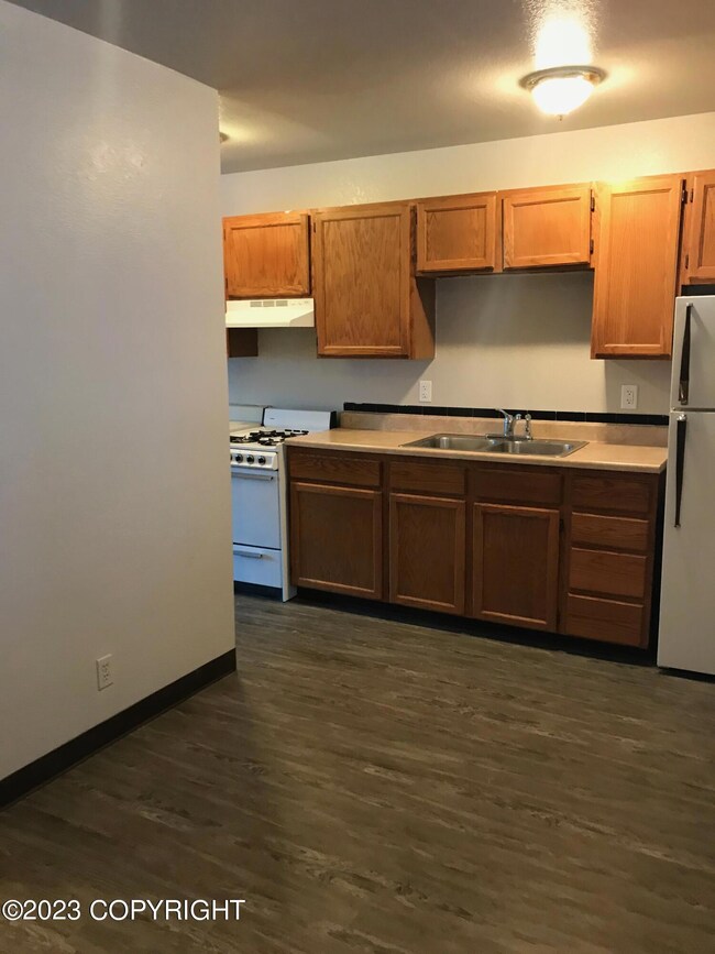 2651 E Quiet Cir unit A5, Wasilla, AK 99654 - photo 2