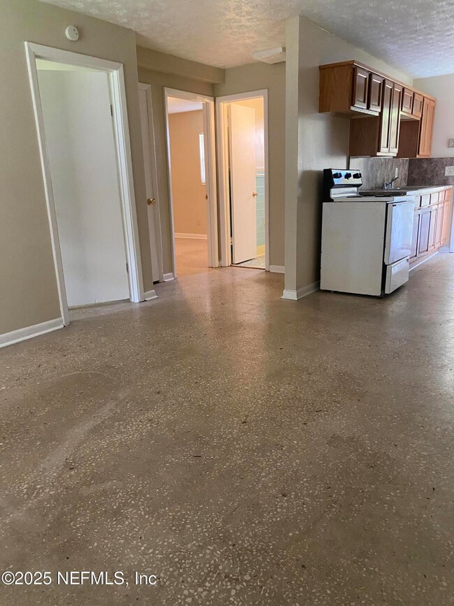 3658 Stanley St unit 3, Jacksonville, FL 32207 - photo 3