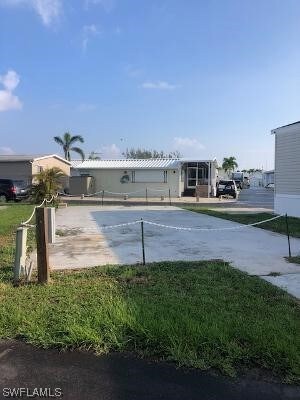 11631 Bubble Shell Dr, Iona, FL 33908 - photo 5