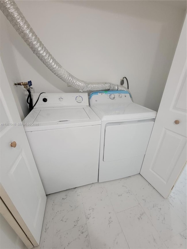 8290 Lake Dr unit 219, Doral, FL 33166 - photo 2