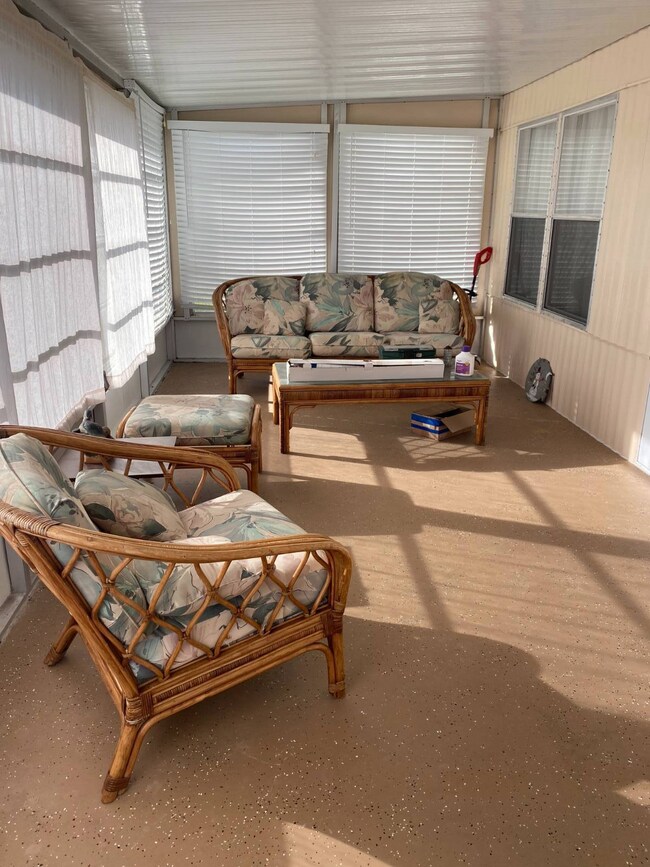 1726 Gangway Loop unit 229, Ruskin, FL 33570 - photo 2