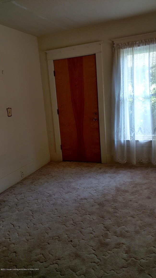 1815 Beal Ave, Lansing, MI 48910 - photo 5