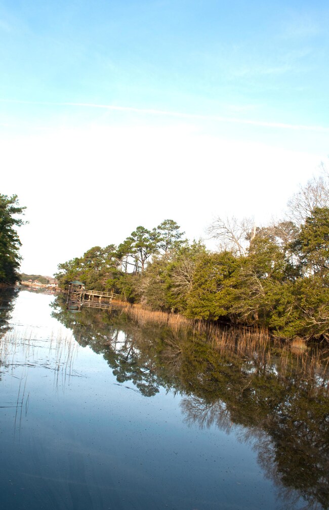 2082 S.Shore
