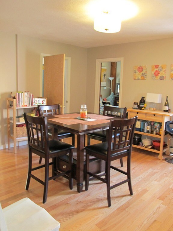 8 Meacham Rd unit 1, Cambridge, MA 02140 - photo 4