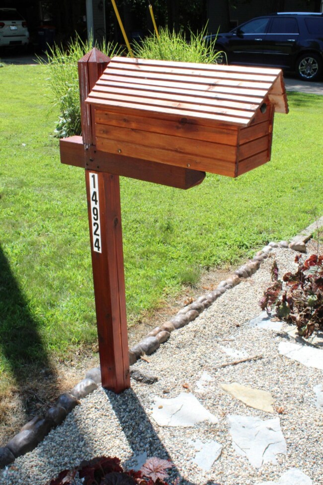 Custom Mailbox