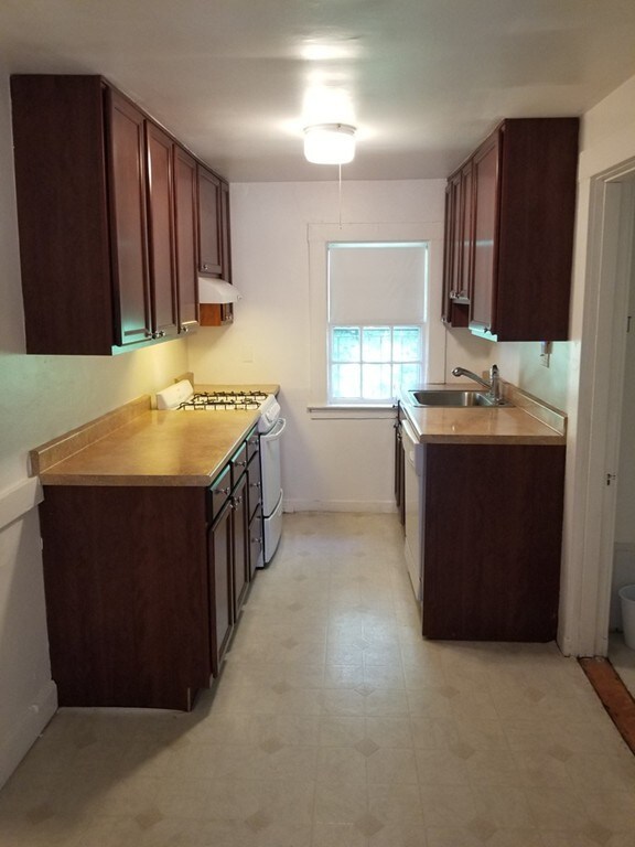 38 Gibson St unit 3C, Cambridge, MA 02138 - photo 5