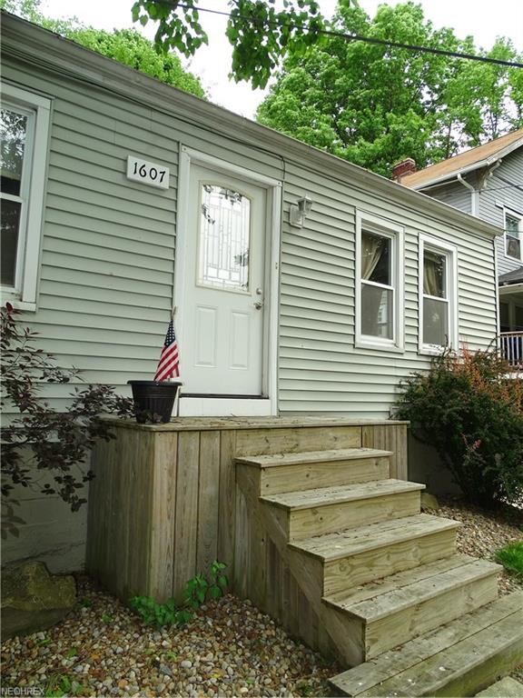 1607 Goodyear Blvd, Akron, OH 44305 - photo 4