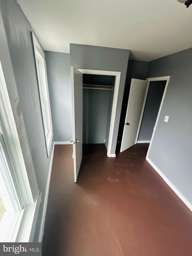 305 S Franklintown Rd, Baltimore, MD 21223 - photo 2