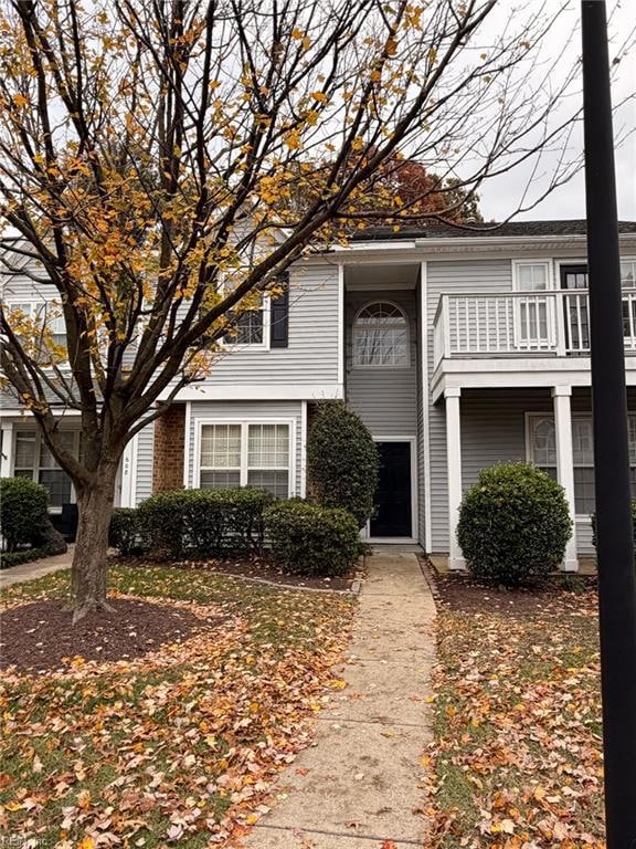 606 Windbrook Cir, Newport News, VA 23602 - photo 2