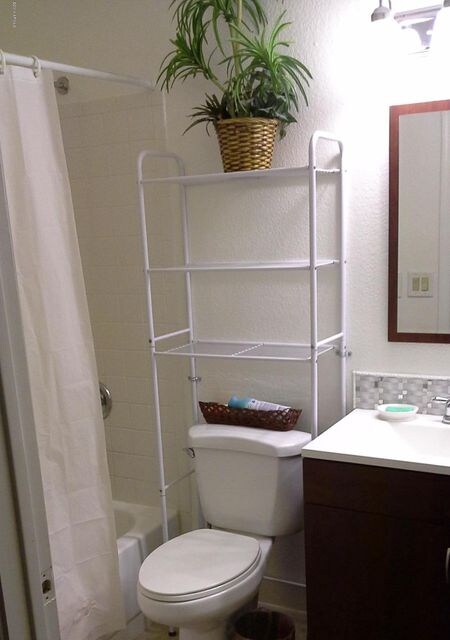 Whitten Bath 1