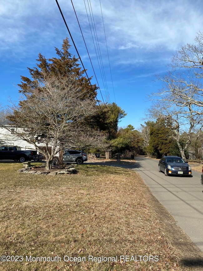 9 Bridge Rd, Little Egg Harbor Township, NJ 08087 - photo 4