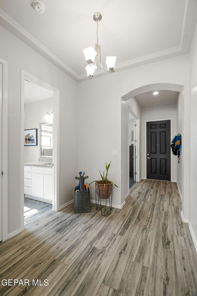 13733 Olney Ave, Horizon City, TX 79928 - photo 6