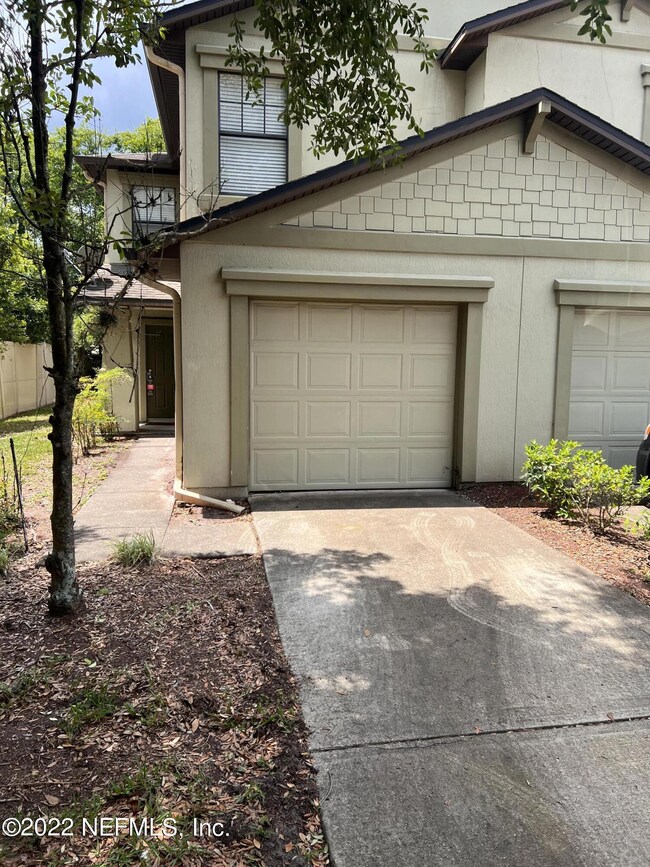 4824 Playschool Dr, Jacksonville, FL 32210 - photo 3