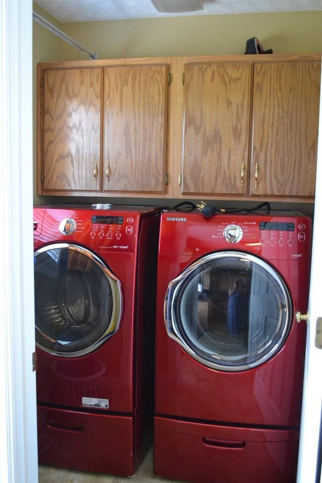 1935 Oakland Ln, Harrodsburg, KY 40330 - photo 7