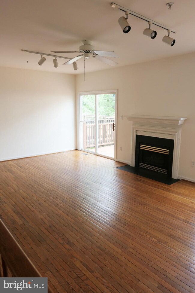 3008 Beaver Creek Rd, Laurel, MD 20724 - photo 3