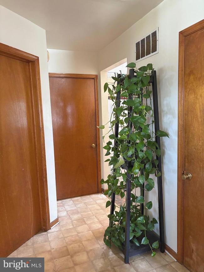 1901 S East Blvd unit 1903, Vineland, NJ 08360 - photo 5