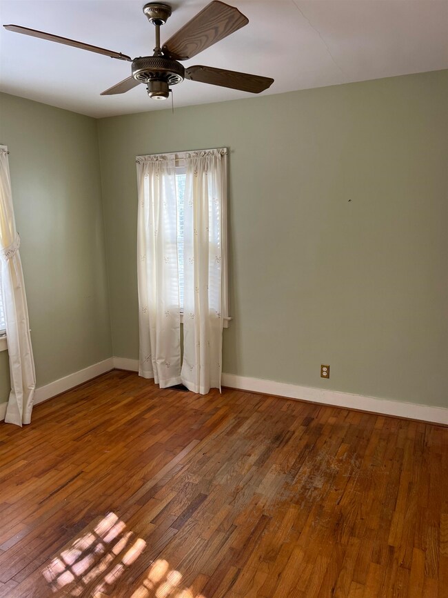 2187 N Fraser St, Georgetown, SC 29440 - photo 4