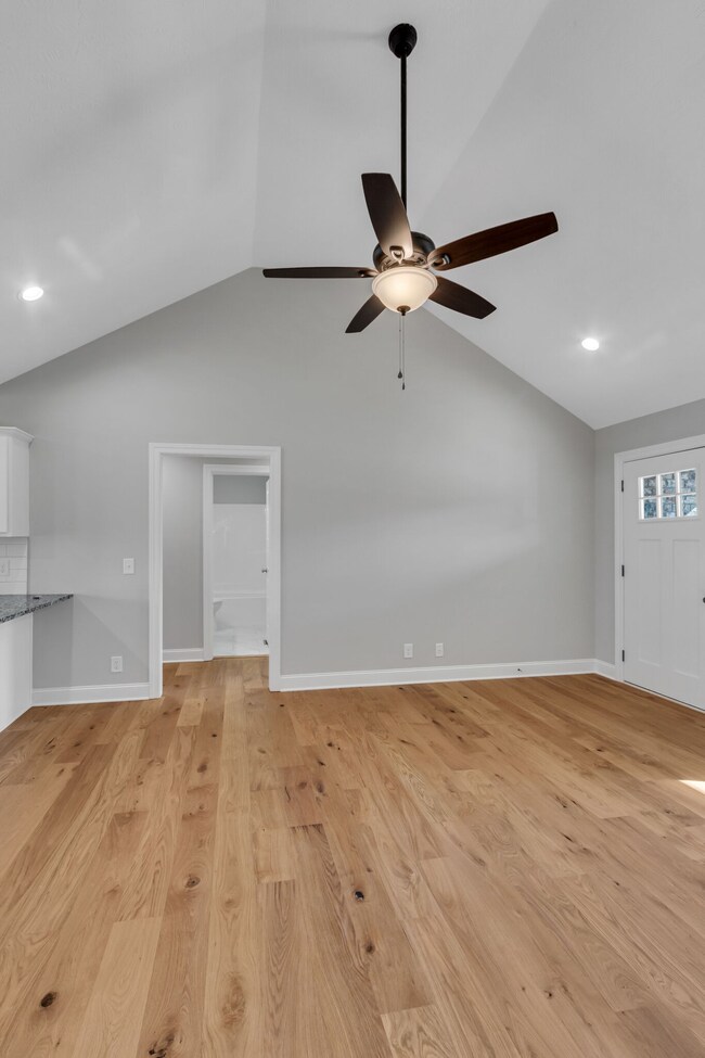 509 Rose Ln, Shelbyville, TN 37160 - photo 7