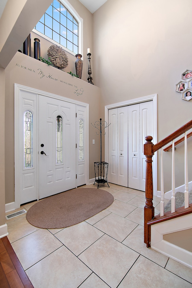 444 Highpoint Cir N, Bourbonnais, IL 60914 - photo 2