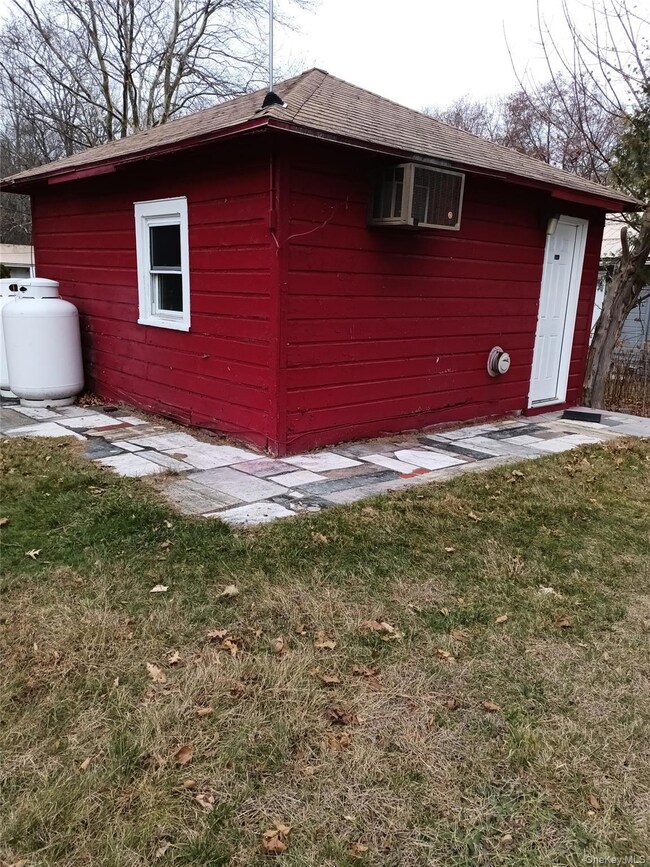 200 Fosler Rd unit 49, Highland, NY 12528 - photo 2