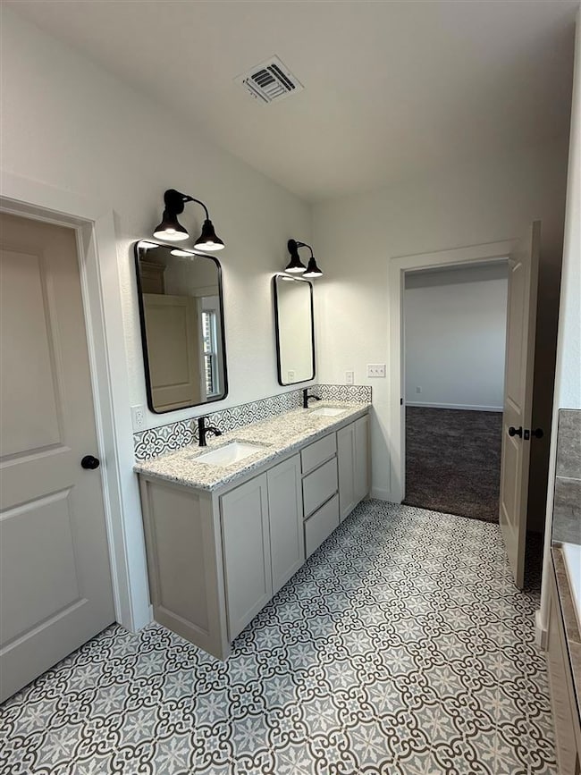 358 Weaver Way, Fletcher, OK 73541 - photo 2