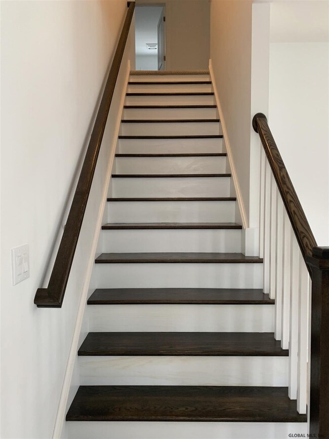 4 Chloe's Way, Saratoga Springs, NY 12866 - photo 4