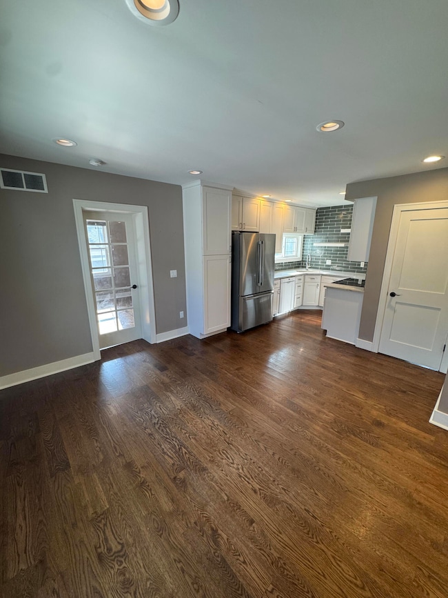 Dining Room & Kitchen