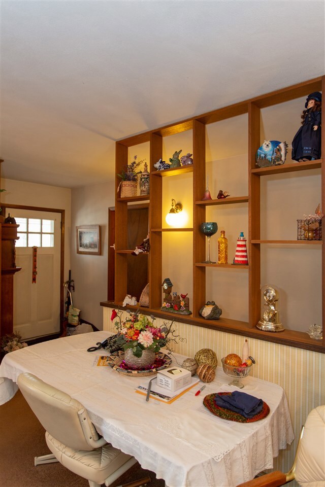 1523 Grand Blvd, Cedar Falls, IA 50613 - photo 4