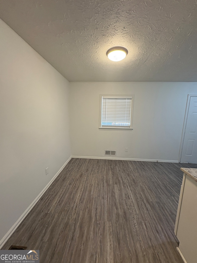 10085 Brass Ring Rd, Jonesboro, GA 30238 - photo 3