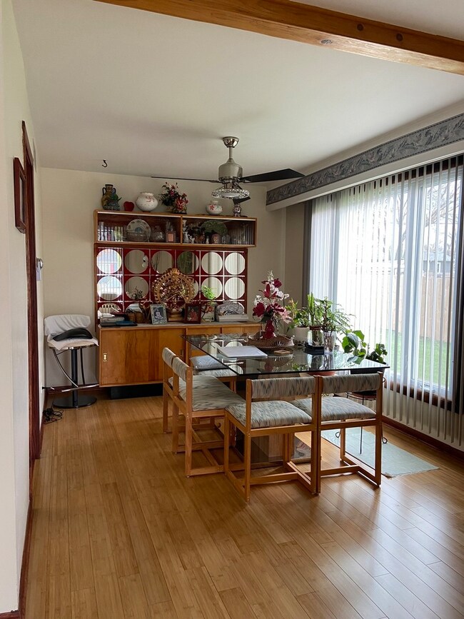 unlisted-address, Flossmoor, IL 60422 - photo 6