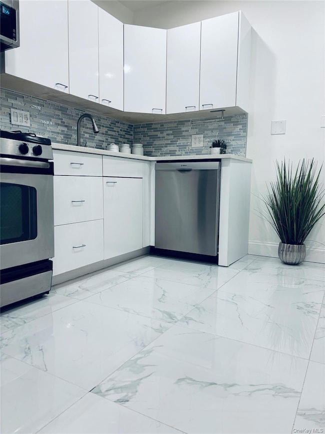 Bradford House unit 3E, White Plains, NY 10601 - photo 6