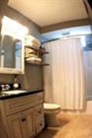 19 Perkins St unit 2, Peabody, MA 01960 - photo 6