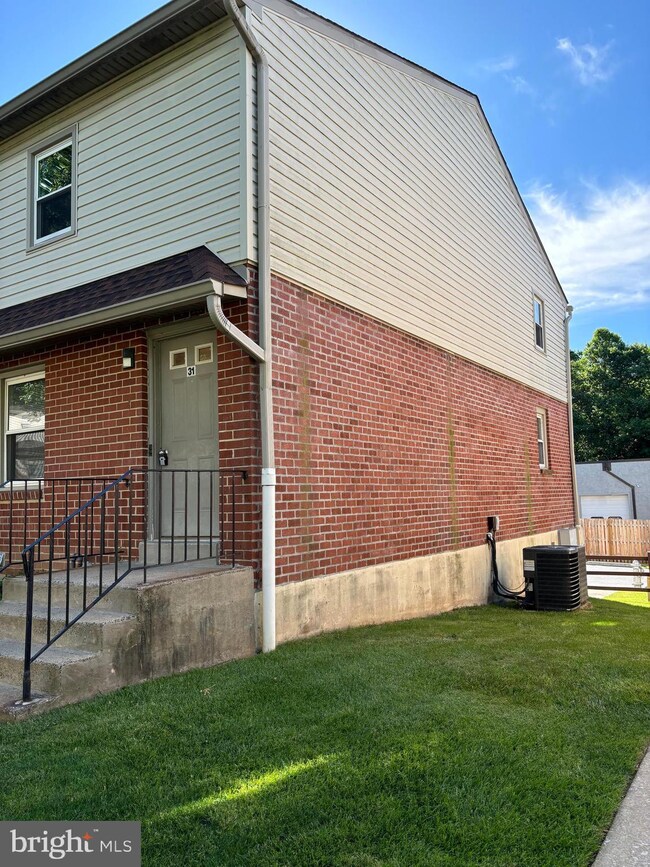 600 Grant Rd unit 31A, Folcroft, PA 19032 - photo 2
