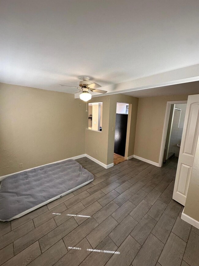 301 30th St unit B, West Palm Beach, FL 33407 - photo 6