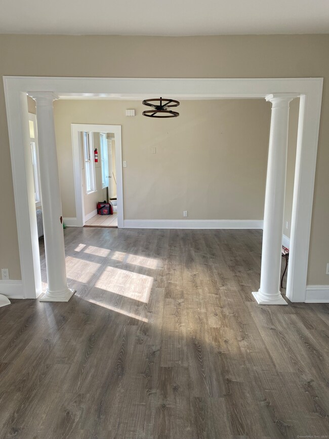 452 Summit St unit 2, Bridgeport, CT 06606 - photo 6