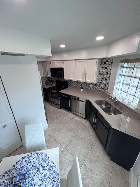 9828 Luna Cir unit 203, Naples, FL 34109 - photo 4