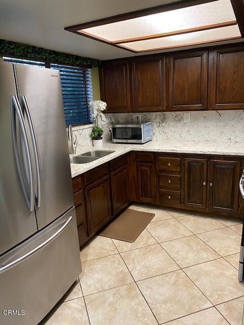 305 Canterbury Way, Oxnard, CA 93033 - photo 7