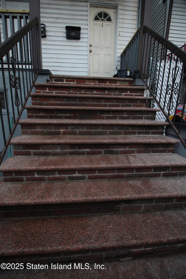40 Tompkins St, Staten Island, NY 10304 - photo 7