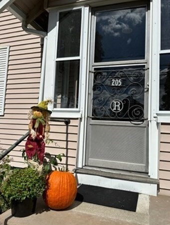 205 Salem St, Wakefield, MA 01880 - photo 3