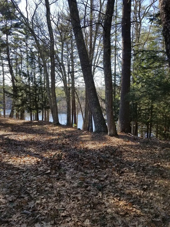 140 Shoreline Dr, Ware, MA 01082 - photo 3