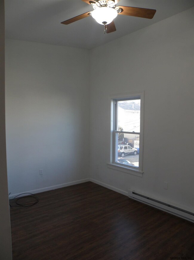12 Emmett St, Albany, NY 12204 - photo 6