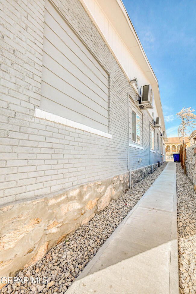 3622 Douglas Ave unit 5, El Paso, TX 79903 - photo 6