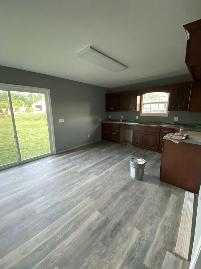 114 Shelton Rd, Manchester, TN 37355 - photo 5